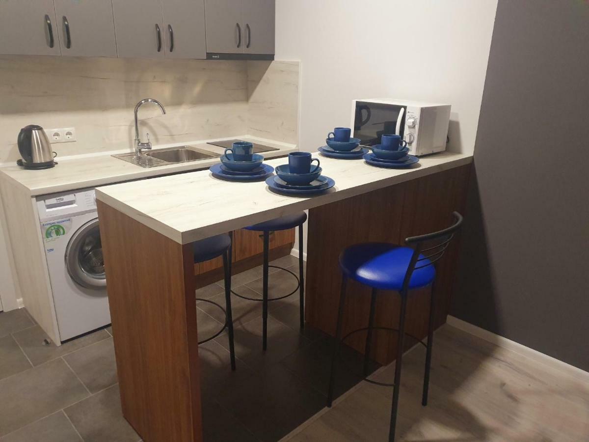 Apartments Yes Ужгород Екстериор снимка
