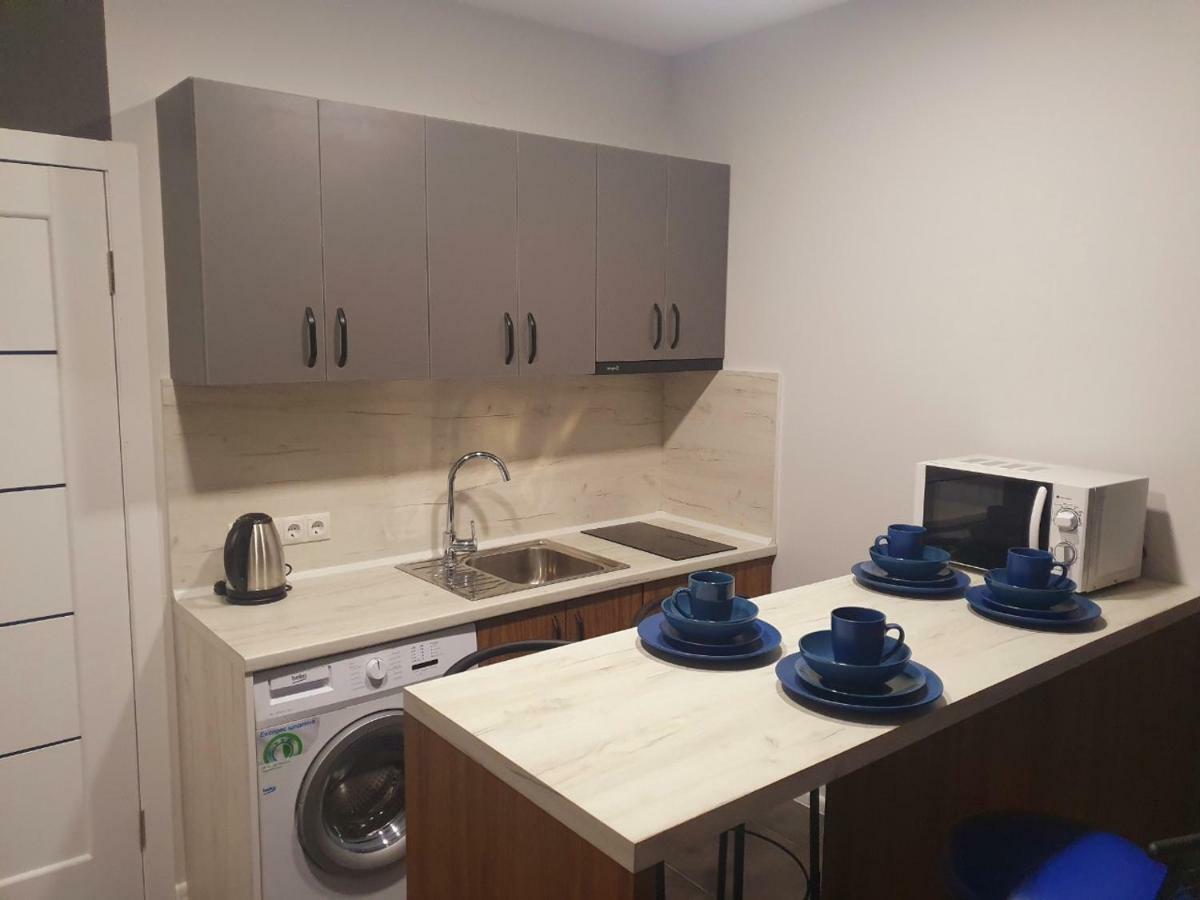 Apartments Yes Ужгород Екстериор снимка